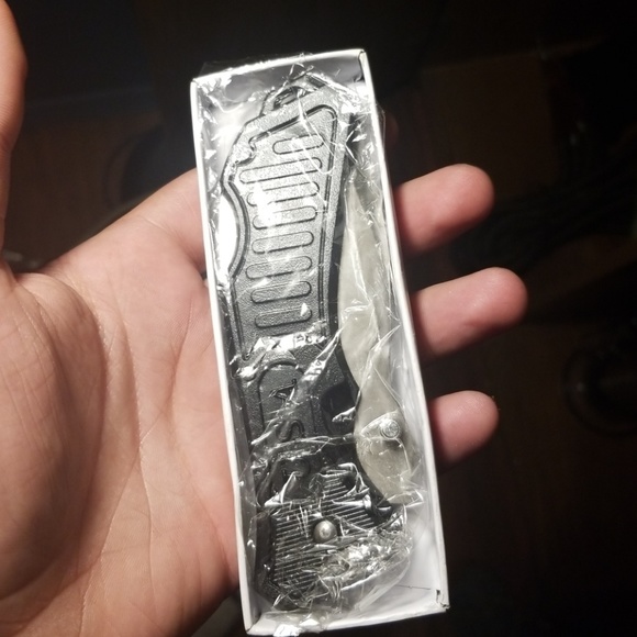 Collectable items - Picture 2 of 3